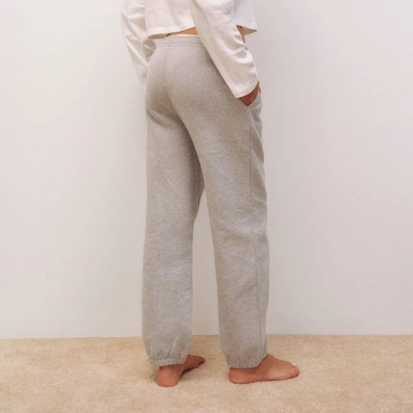 Reformation Skye Boyfriend Sweatpant Heather grey size Medium - Picture 7 of 8